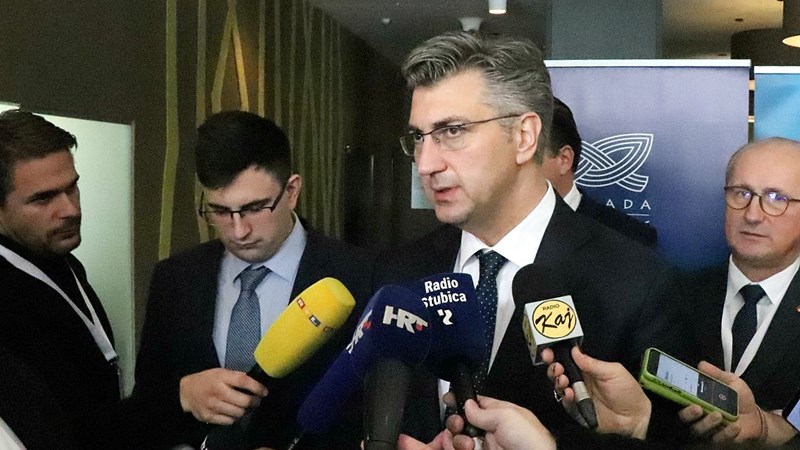 Plenković: Hrvatska nije ni u kakvoj opterećujućoj situaciji što se tiče isporuke izraelskih zrakoplova